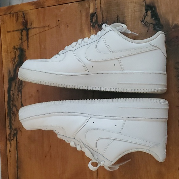 All White Nike Air Force 1’s Mens Sneakers, Men's Shoes - Size 9.5 - Picture 6 of 12